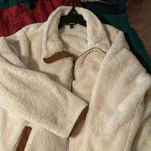 Torrid Berber fleece zip up never worn size 3
